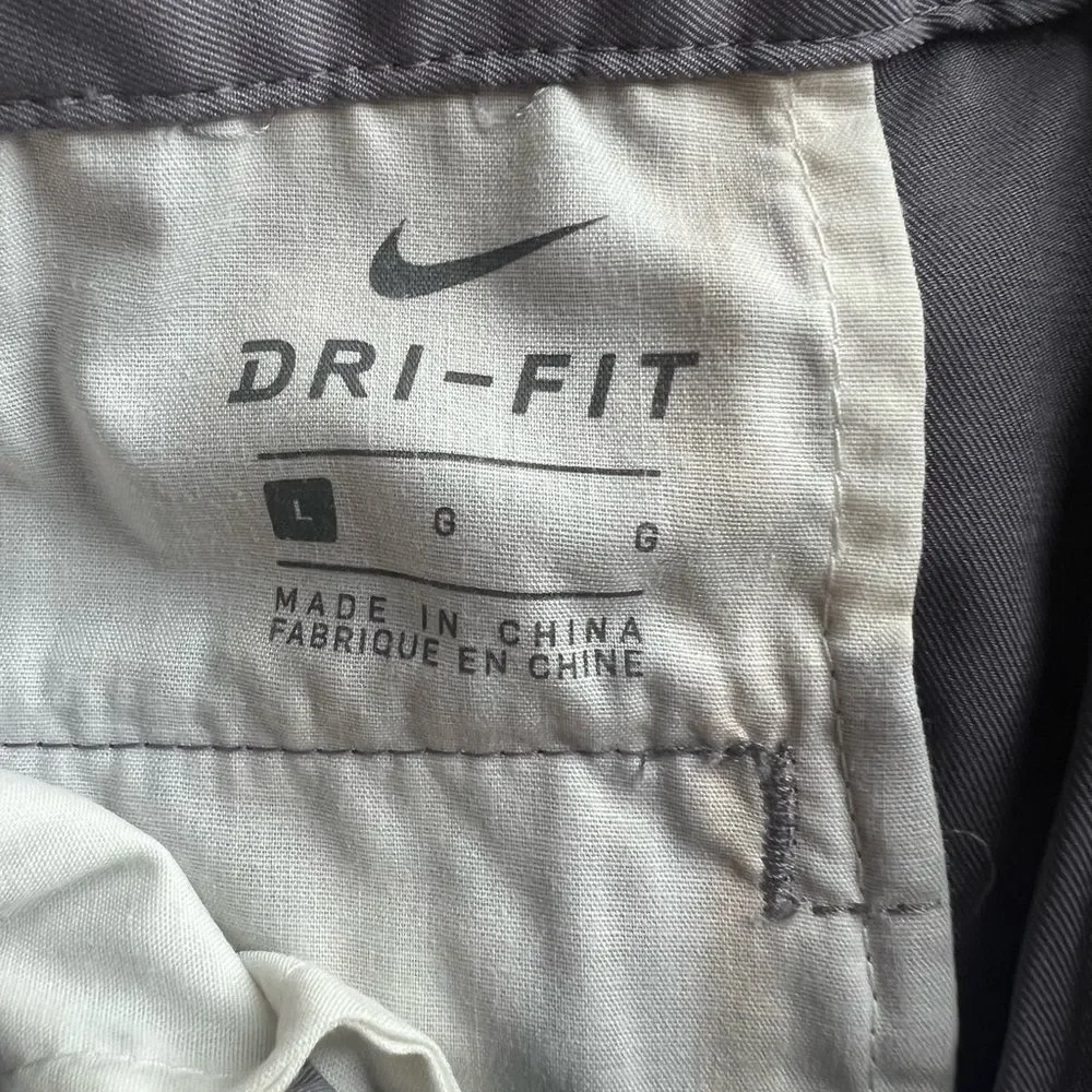 Nike Dri Fit Golf Gray Flat Front Youth Shorts Size L Casual Schoolcore Kidcore